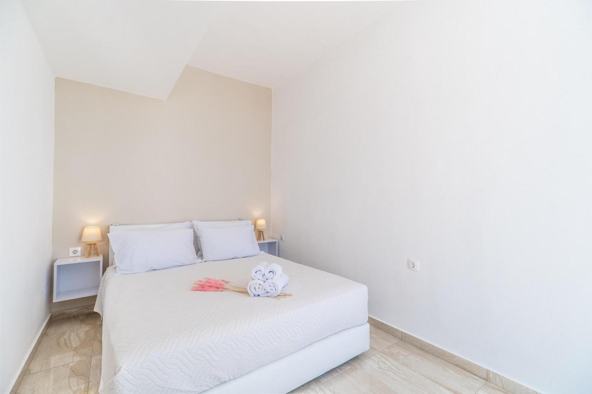 Avra Sfakia Apartments คอรา สฟาคิออน ภายนอก รูปภาพ